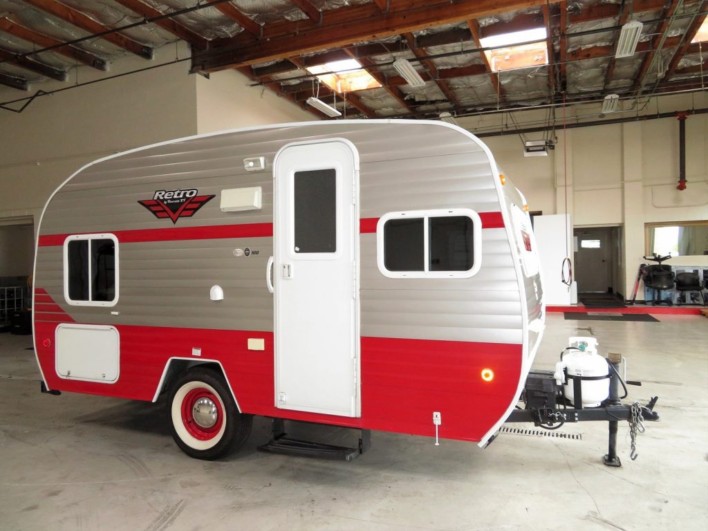 travel trailers less than 9000 lbs