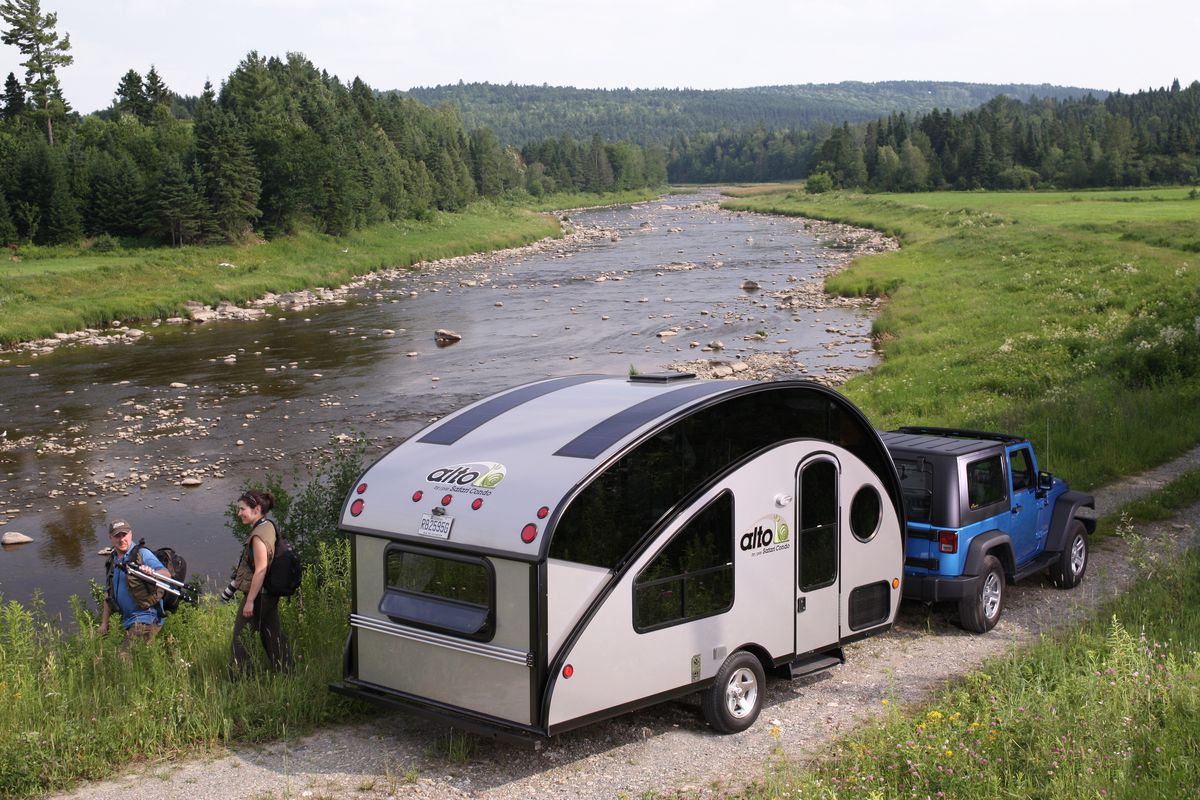 stand up travel trailer