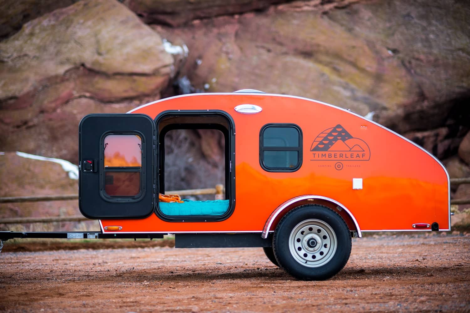 ultra-lightweight travel trailers under 2,000 pounds