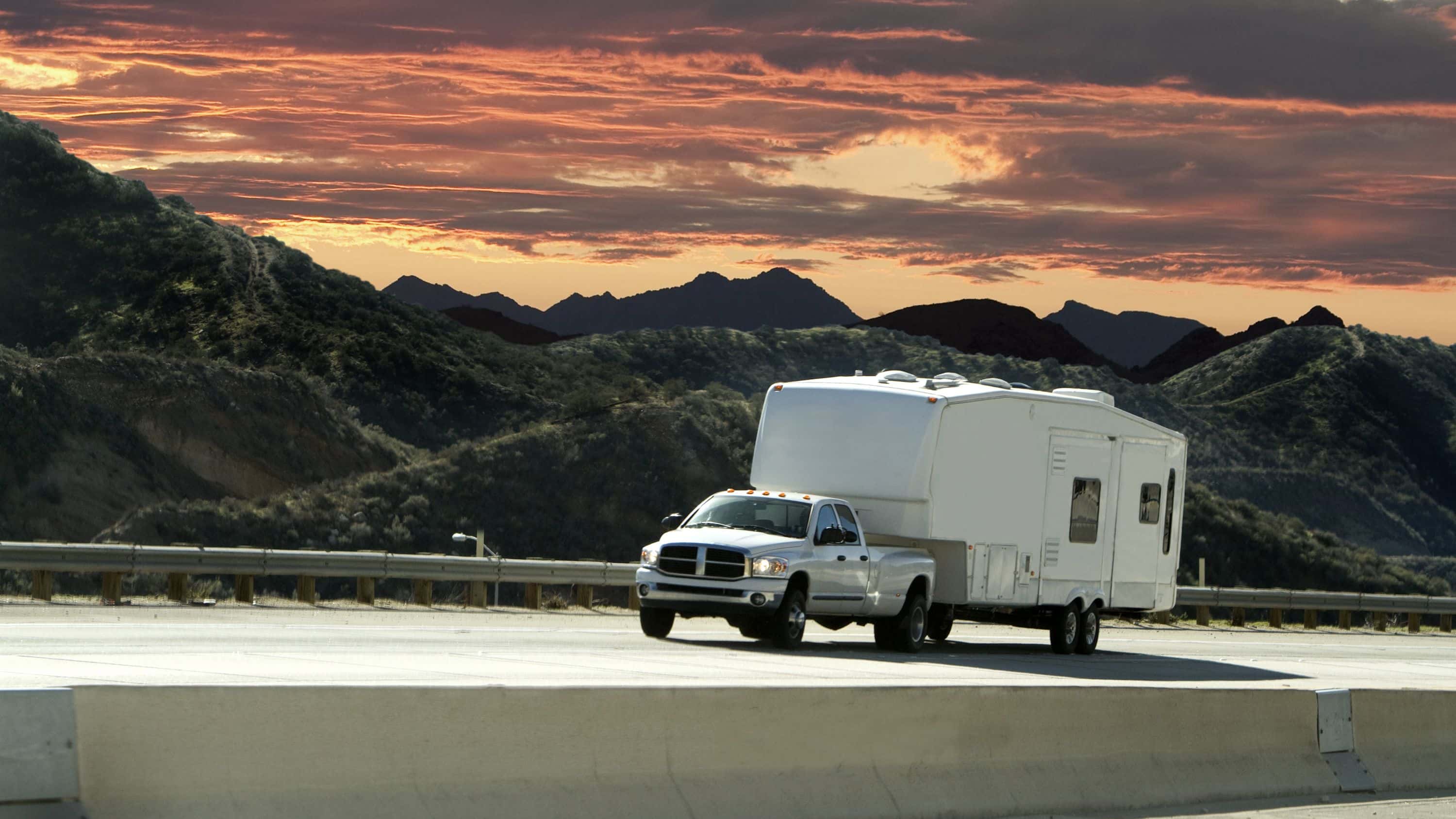 The 12 Best Fifth Wheel Hitches For Short Bed Trucks Rv Talk