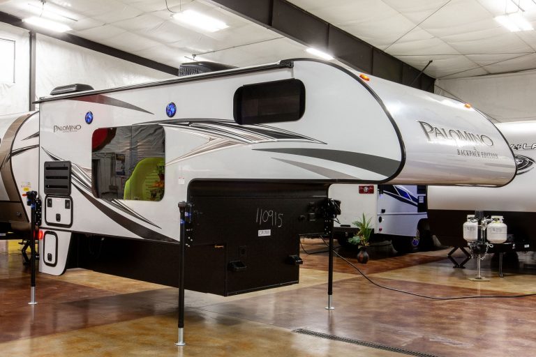 The 10 Best Small Fifth Wheel Trailers You Can Buy Right Now!