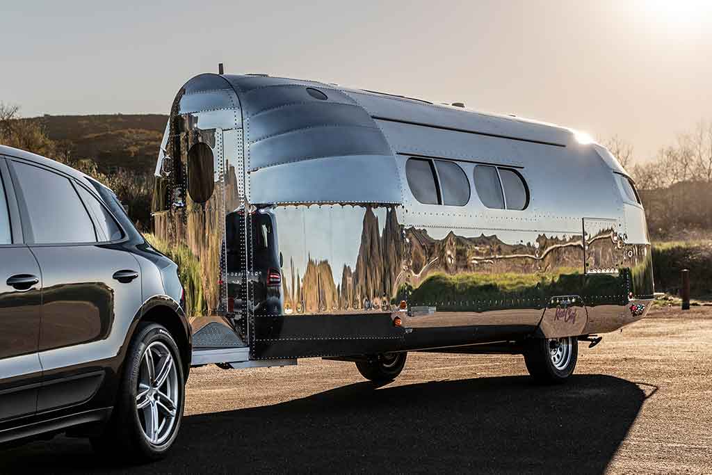 luxury aluminum travel trailers