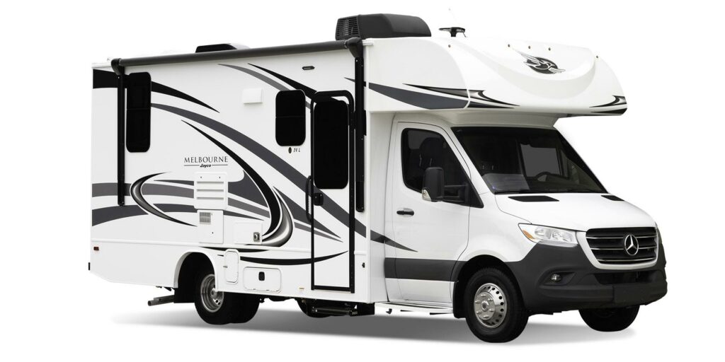 The Best 15 Small Motorhomes and RVs on the Market 26