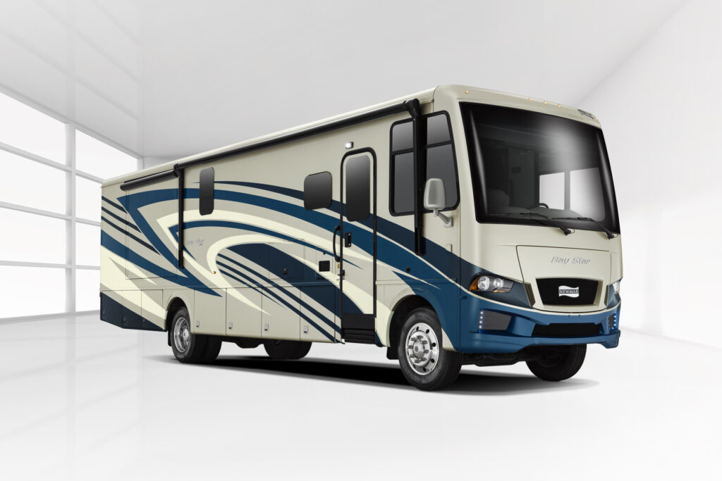 The 8 Best 3 Bedroom RVs and Travel Trailers on the Market (With Videos and Pricing) 43