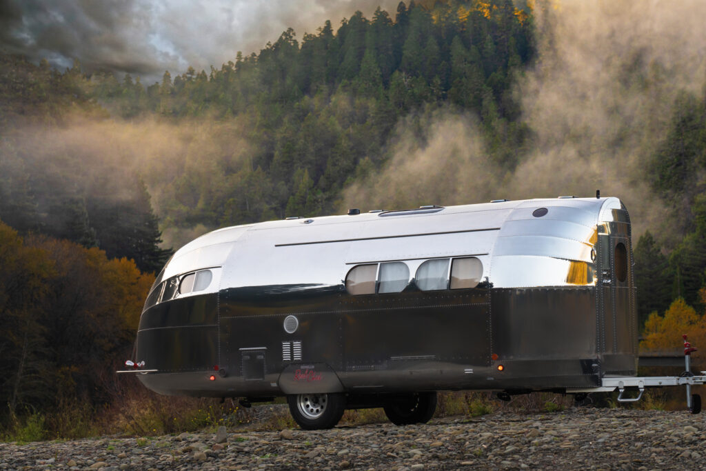 The Best Travel Trailer Brands On the Market in 2022 (With Pictures, Floor Plan and Prices) 34