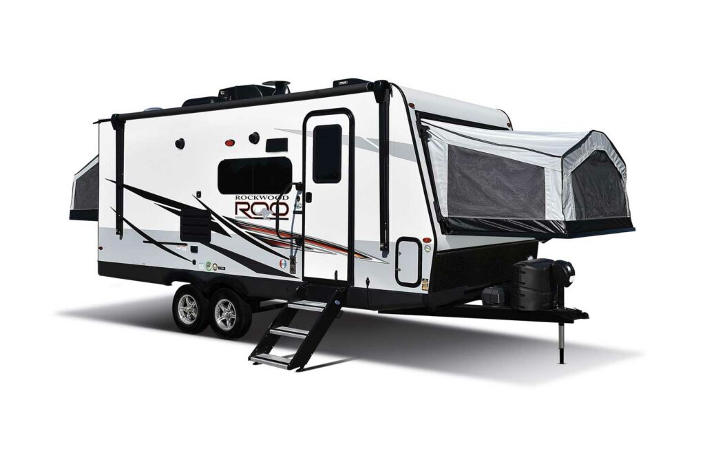 The Best 15 Small Motorhomes and RVs on the Market 30