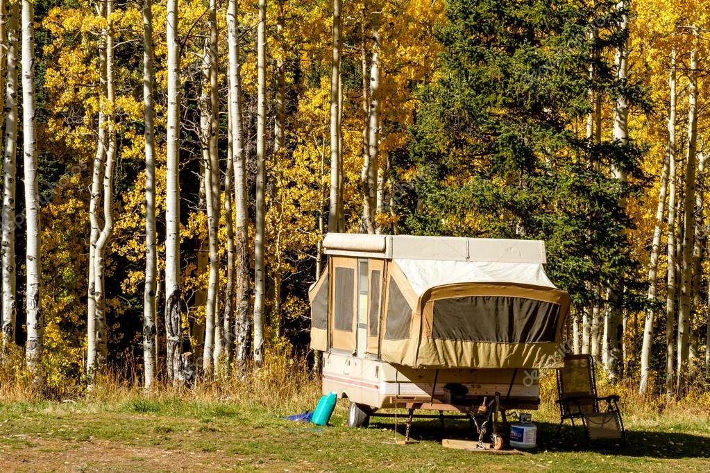 The Best 9 Small and Lightweight Pop Up Campers (With Pricing, Pictures, Floor Plans, etc) 1