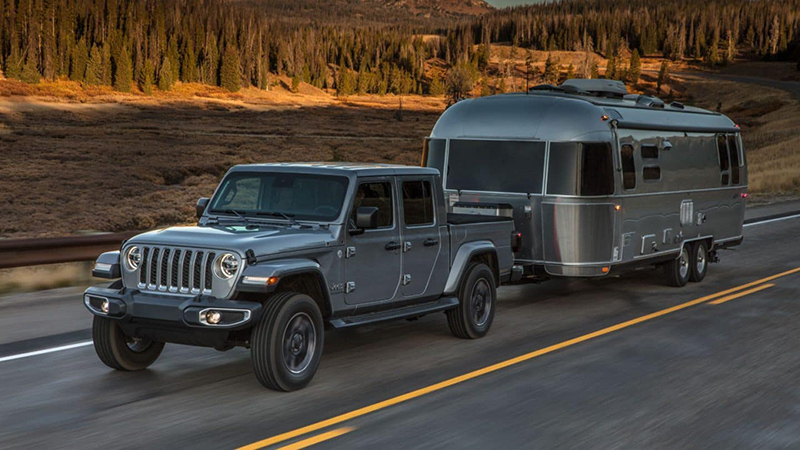 What’s the Jeep Gladiator Towing Capacity - What Trailers and Campers Can it Safely Tow? 1