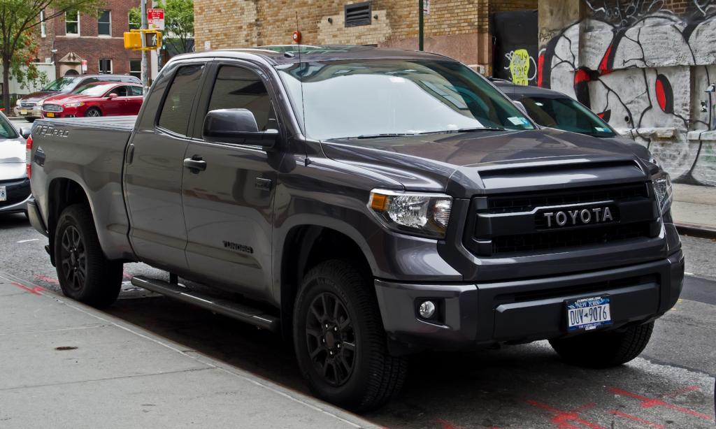 The Top 5 Truck Camper Options for a Toyota Tundra (for 2022) 2