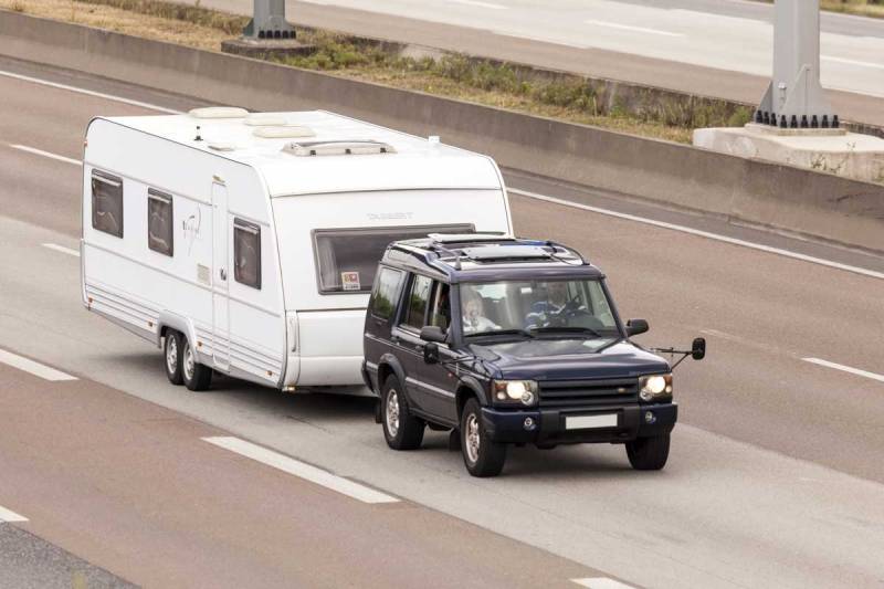 10 Brilliant RV Dinette Replacement Ideas That’ll Bring Your Rig to Life 3